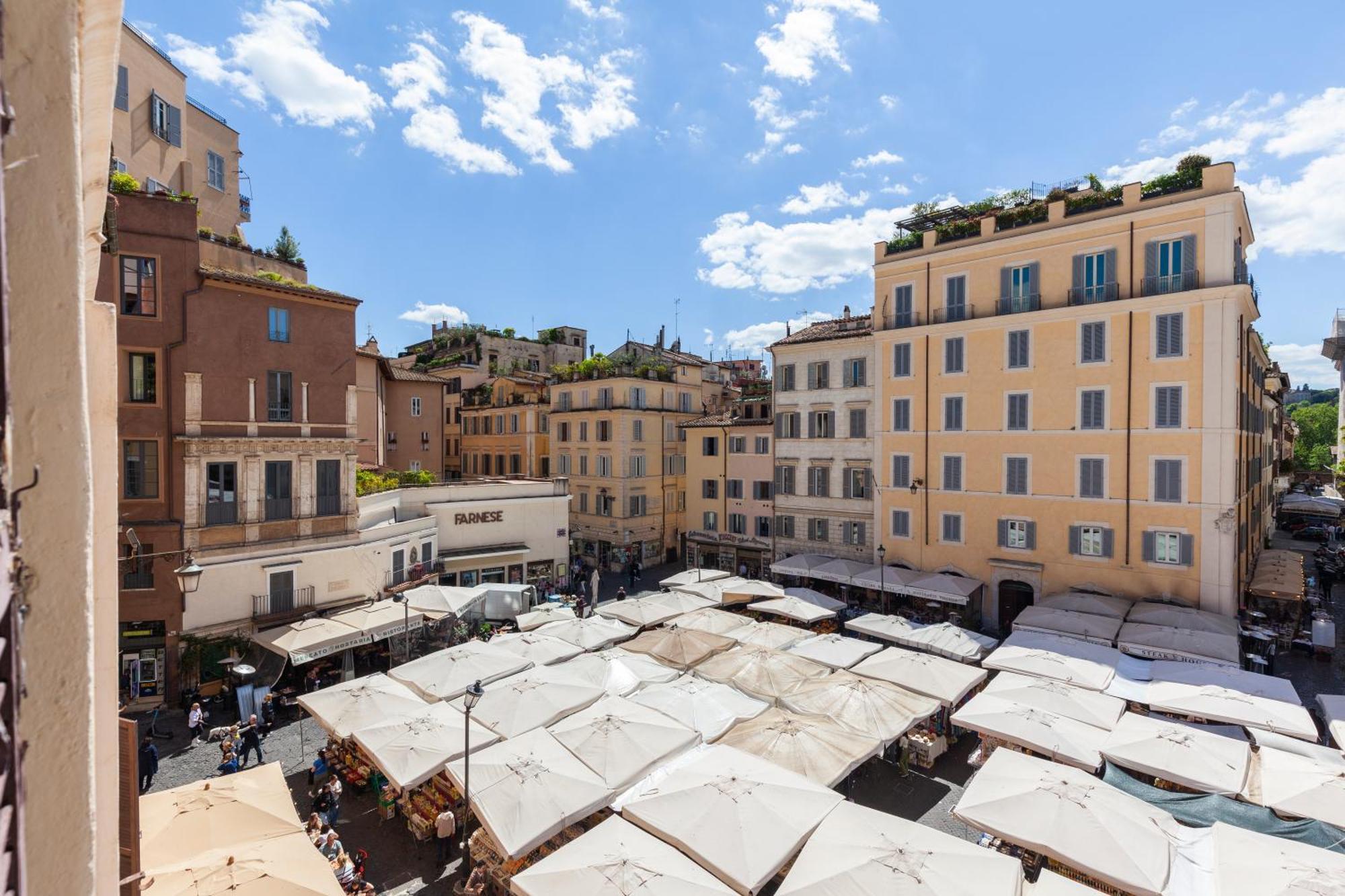 Campo Dei Fiori Holiday Home Řím Exteriér fotografie